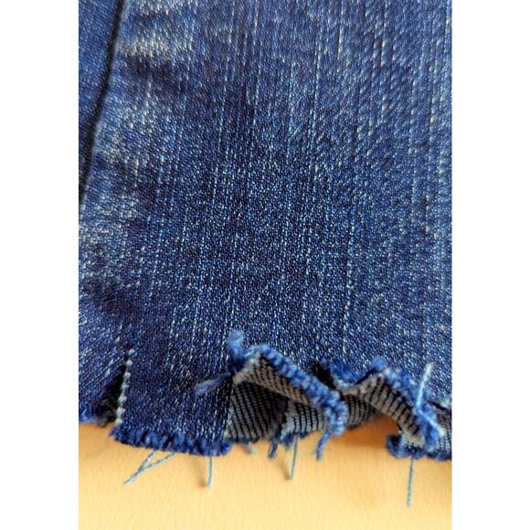 Chico'sY2K Platinum sz1 Wiskers bootcut bling some distressing no cuts flareGUC - Picture 14 of 16